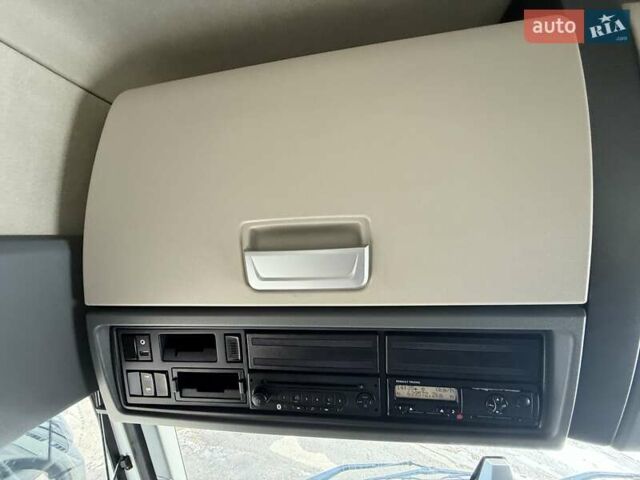 Білий Рено Range T, об'ємом двигуна 12.9 л та пробігом 635 тис. км за 35800 $, фото 64 на Automoto.ua