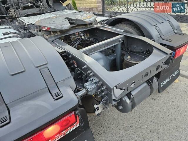 Белый Рено Range T, объемом двигателя 13 л и пробегом 899 тыс. км за 32900 $, фото 26 на Automoto.ua