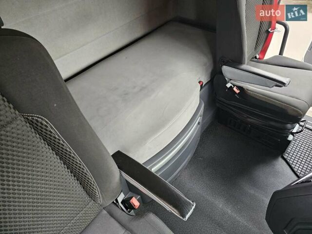 Белый Рено Range T, объемом двигателя 13 л и пробегом 870 тыс. км за 31500 $, фото 47 на Automoto.ua