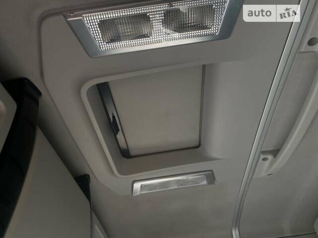 Білий Рено Range T, об'ємом двигуна 12.8 л та пробігом 906 тис. км за 17600 $, фото 7 на Automoto.ua