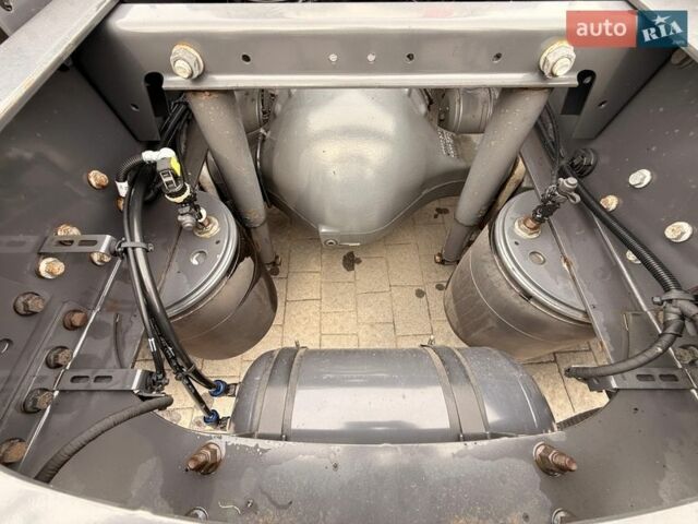 Белый Рено Range T, объемом двигателя 12.9 л и пробегом 750 тыс. км за 40900 $, фото 36 на Automoto.ua