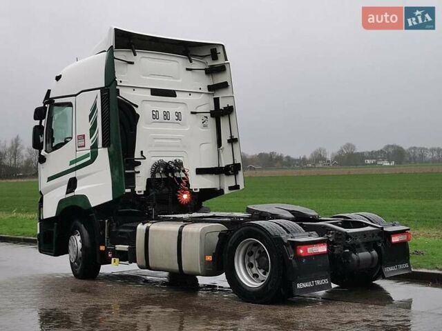 Белый Рено Range T, объемом двигателя 10.84 л и пробегом 690 тыс. км за 32000 $, фото 2 на Automoto.ua
