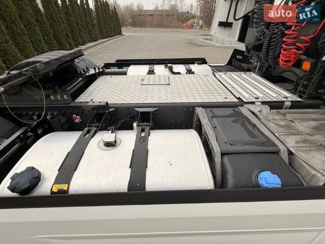 Белый Рено Range T, объемом двигателя 12.9 л и пробегом 750 тыс. км за 40900 $, фото 32 на Automoto.ua