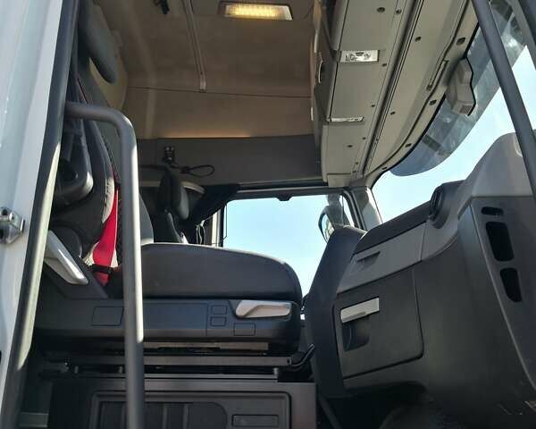 Білий Рено Range T, об'ємом двигуна 0 л та пробігом 741 тис. км за 51989 $, фото 15 на Automoto.ua