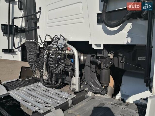 Білий Рено Range T, об'ємом двигуна 0 л та пробігом 741 тис. км за 51989 $, фото 24 на Automoto.ua