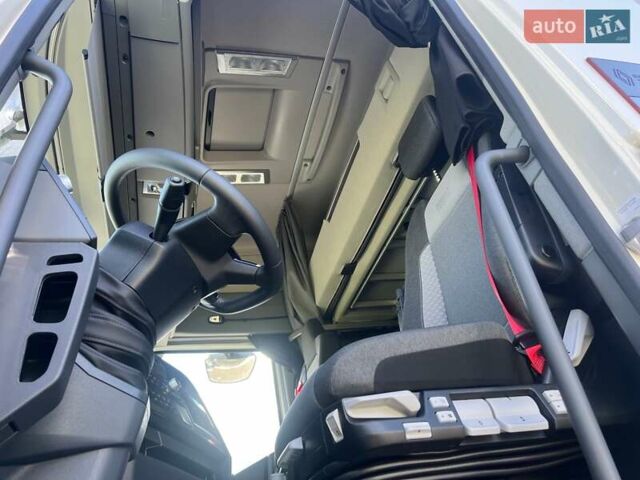 Білий Рено Range T, об'ємом двигуна 0 л та пробігом 2 тис. км за 132379 $, фото 22 на Automoto.ua