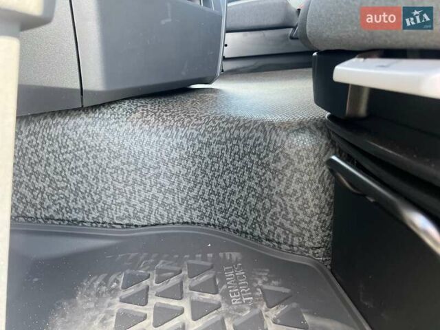 Белый Рено Range T, объемом двигателя 0 л и пробегом 2 тыс. км за 126639 $, фото 24 на Automoto.ua