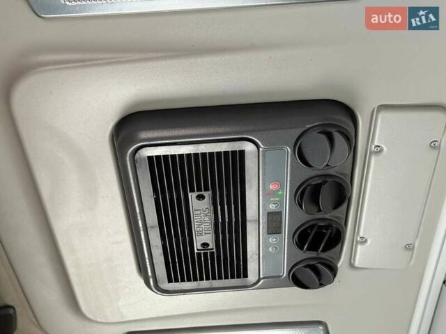 Рено Range T 2017 в Дубно на Automoto.ua Черный Рено Range T, объемом двигателя 12.9 л и пробегом 700 тыс. км за 34999 $, фото 135 на Automoto.ua