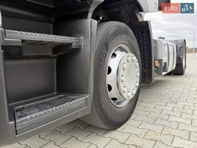 Рено Range T 2017 в Дубно на Automoto.ua Черный Рено Range T, объемом двигателя 12.9 л и пробегом 700 тыс. км за 34999 $, фото 62 на Automoto.ua