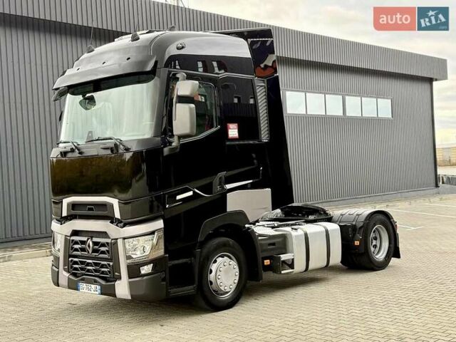 Рено Range T 2017 в Дубно на Automoto.ua Черный Рено Range T, объемом двигателя 12.9 л и пробегом 700 тыс. км за 34999 $, фото 80 на Automoto.ua