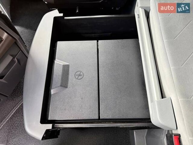 Рено Range T 2017 в Дубно на Automoto.ua Черный Рено Range T, объемом двигателя 12.9 л и пробегом 700 тыс. км за 34999 $, фото 137 на Automoto.ua