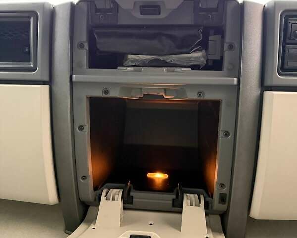 Рено Range T 2017 в Дубно на Automoto.ua Черный Рено Range T, объемом двигателя 12.9 л и пробегом 700 тыс. км за 34999 $, фото 128 на Automoto.ua