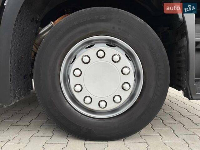 Рено Range T 2017 в Дубно на Automoto.ua Черный Рено Range T, объемом двигателя 12.9 л и пробегом 700 тыс. км за 34999 $, фото 35 на Automoto.ua