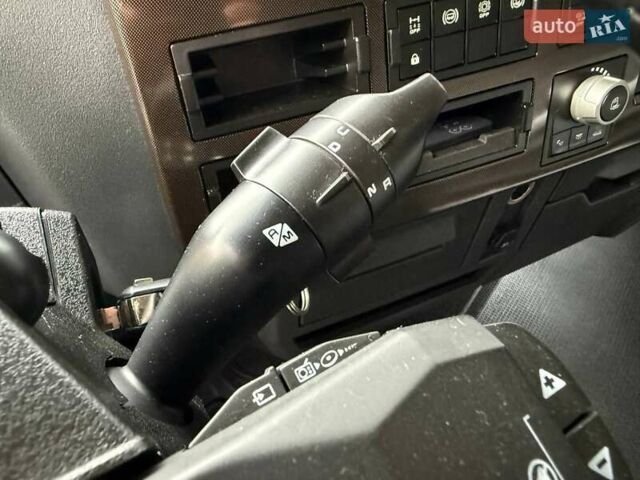 Рено Range T 2017 в Дубно на Automoto.ua Черный Рено Range T, объемом двигателя 12.9 л и пробегом 700 тыс. км за 34999 $, фото 104 на Automoto.ua