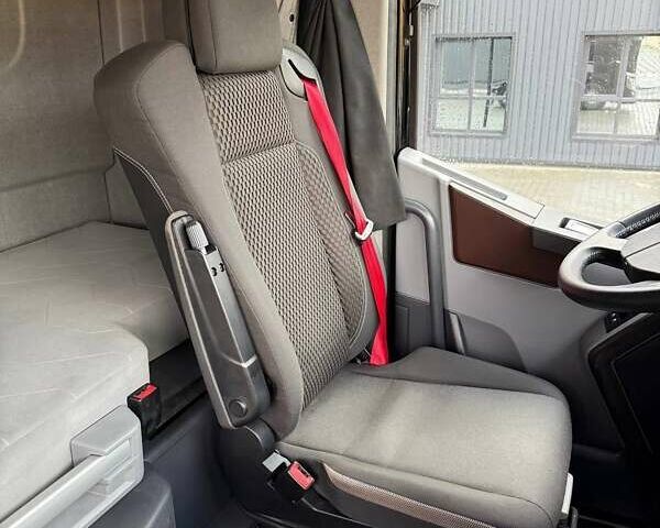 Рено Range T 2017 в Дубно на Automoto.ua Черный Рено Range T, объемом двигателя 12.9 л и пробегом 700 тыс. км за 34999 $, фото 150 на Automoto.ua