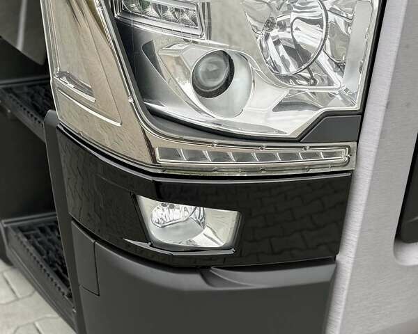 Рено Range T 2017 в Дубно на Automoto.ua Черный Рено Range T, объемом двигателя 12.9 л и пробегом 700 тыс. км за 34999 $, фото 30 на Automoto.ua