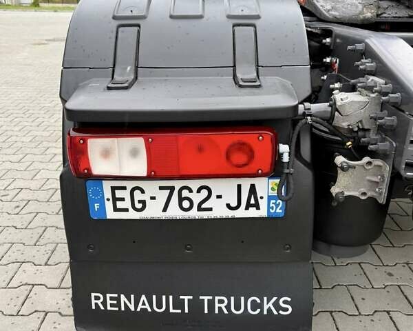 Рено Range T 2017 в Дубно на Automoto.ua Черный Рено Range T, объемом двигателя 12.9 л и пробегом 700 тыс. км за 34999 $, фото 44 на Automoto.ua