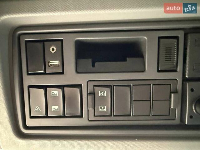 Рено Range T 2017 в Дубно на Automoto.ua Черный Рено Range T, объемом двигателя 12.9 л и пробегом 700 тыс. км за 34999 $, фото 127 на Automoto.ua