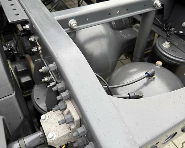 Рено Range T 2017 в Дубно на Automoto.ua Черный Рено Range T, объемом двигателя 12.9 л и пробегом 700 тыс. км за 34999 $, фото 52 на Automoto.ua