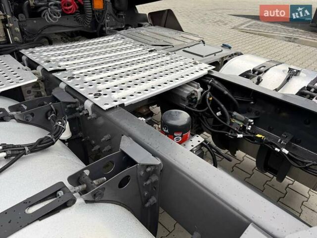 Рено Range T 2017 в Дубно на Automoto.ua Черный Рено Range T, объемом двигателя 12.9 л и пробегом 700 тыс. км за 34999 $, фото 59 на Automoto.ua