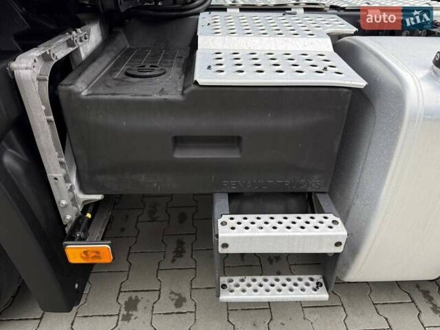 Рено Range T 2017 в Дубно на Automoto.ua Черный Рено Range T, объемом двигателя 12.9 л и пробегом 700 тыс. км за 34999 $, фото 66 на Automoto.ua