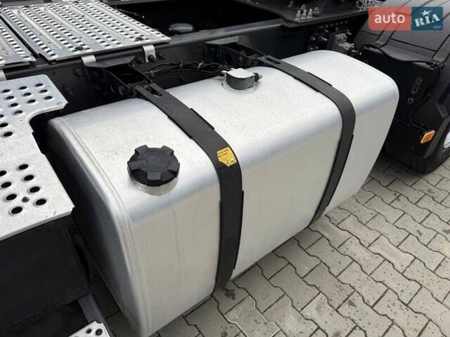 Рено Range T 2017 в Дубно на Automoto.ua Черный Рено Range T, объемом двигателя 12.9 л и пробегом 700 тыс. км за 34999 $, фото 64 на Automoto.ua