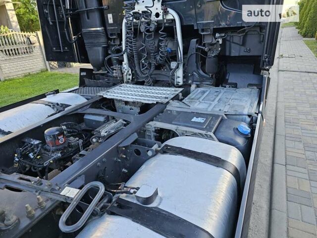 Черный Рено Range T, объемом двигателя 12.9 л и пробегом 749 тыс. км за 34900 $, фото 18 на Automoto.ua