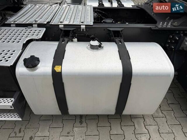 Рено Range T 2017 в Дубно на Automoto.ua Черный Рено Range T, объемом двигателя 12.9 л и пробегом 700 тыс. км за 34999 $, фото 65 на Automoto.ua