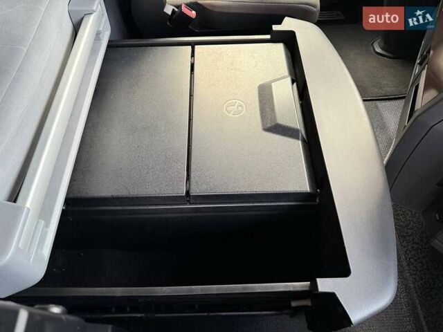 Рено Range T 2017 в Дубно на Automoto.ua Черный Рено Range T, объемом двигателя 12.9 л и пробегом 700 тыс. км за 34999 $, фото 164 на Automoto.ua