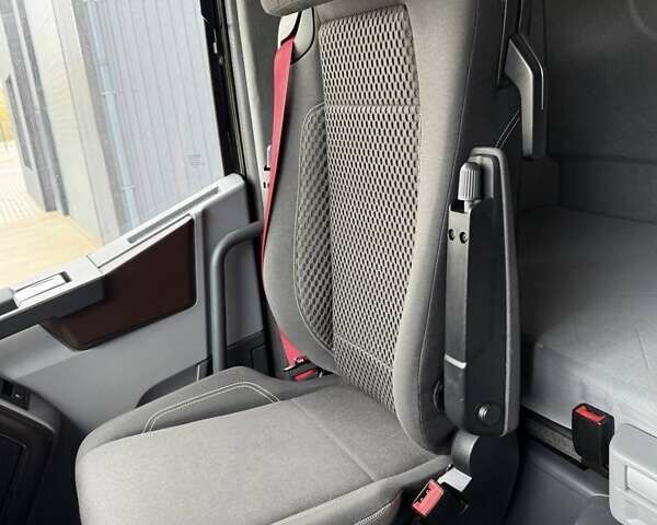 Рено Range T 2017 в Дубно на Automoto.ua Черный Рено Range T, объемом двигателя 12.9 л и пробегом 700 тыс. км за 34999 $, фото 133 на Automoto.ua