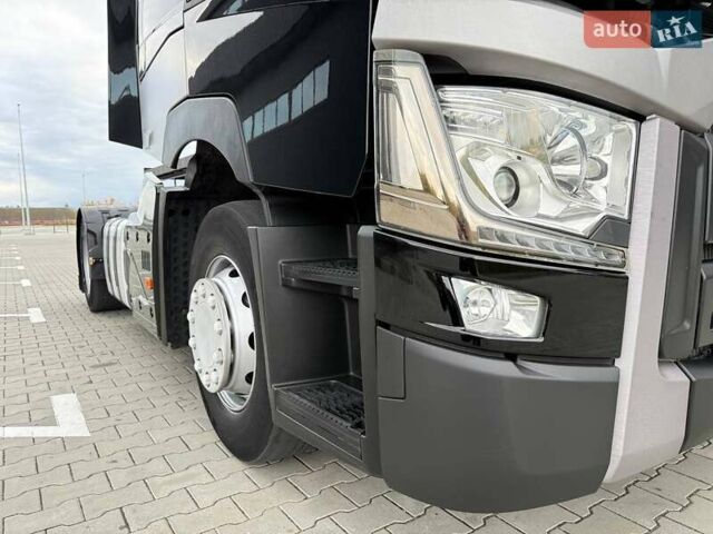 Рено Range T 2017 в Дубно на Automoto.ua Черный Рено Range T, объемом двигателя 12.9 л и пробегом 700 тыс. км за 34999 $, фото 36 на Automoto.ua