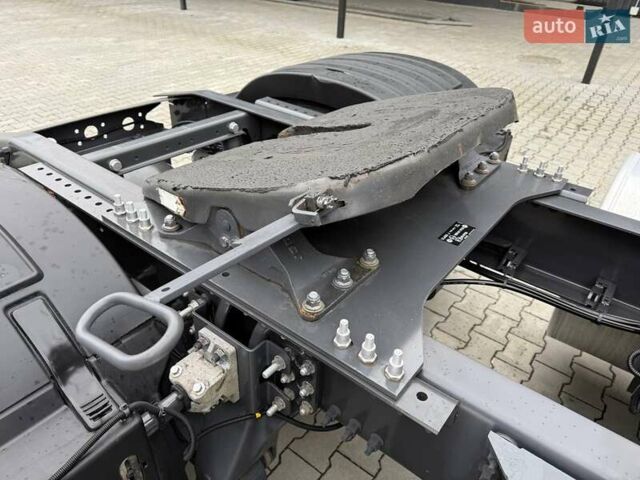 Рено Range T 2017 в Дубно на Automoto.ua Черный Рено Range T, объемом двигателя 12.9 л и пробегом 700 тыс. км за 34999 $, фото 50 на Automoto.ua