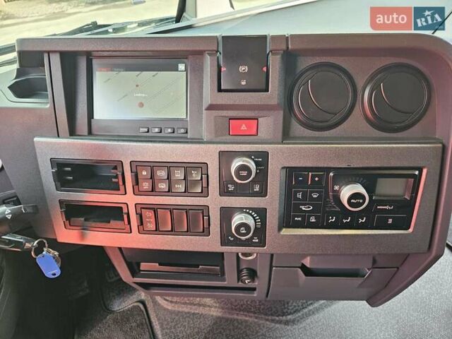 Черный Рено Range T, объемом двигателя 13 л и пробегом 945 тыс. км за 33900 $, фото 85 на Automoto.ua