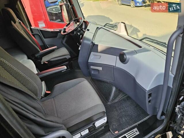 Черный Рено Range T, объемом двигателя 13 л и пробегом 945 тыс. км за 33900 $, фото 75 на Automoto.ua