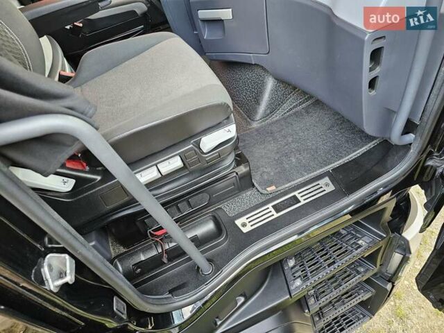 Черный Рено Range T, объемом двигателя 13 л и пробегом 945 тыс. км за 33900 $, фото 71 на Automoto.ua