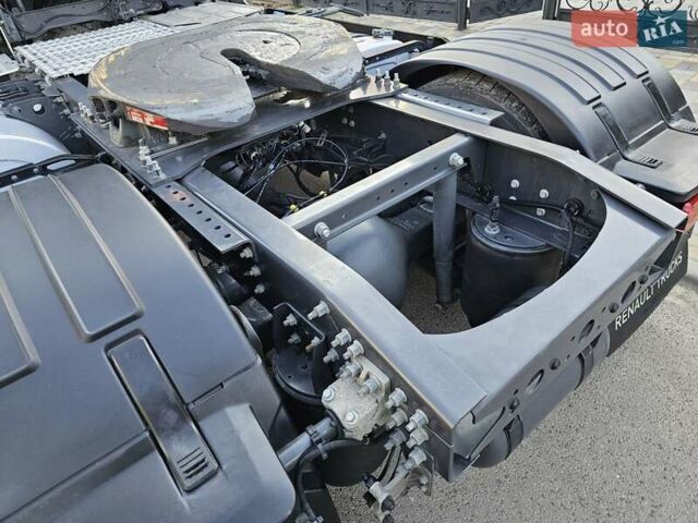 Черный Рено Range T, объемом двигателя 13 л и пробегом 945 тыс. км за 33900 $, фото 36 на Automoto.ua