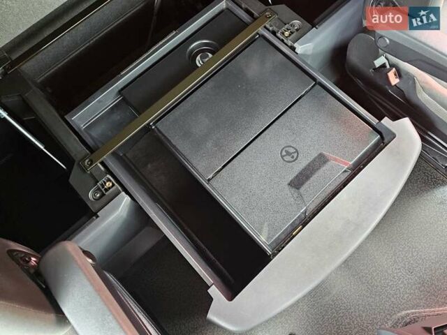 Черный Рено Range T, объемом двигателя 13 л и пробегом 945 тыс. км за 33900 $, фото 83 на Automoto.ua