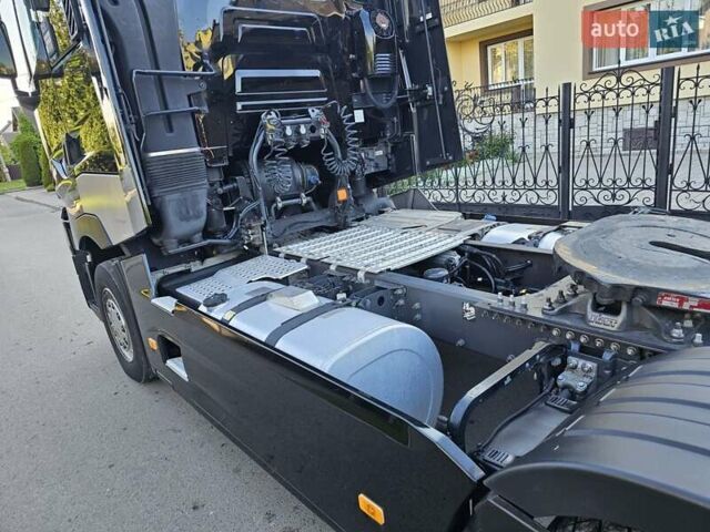 Черный Рено Range T, объемом двигателя 13 л и пробегом 945 тыс. км за 33900 $, фото 24 на Automoto.ua