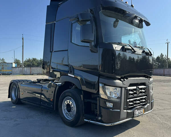Черный Рено Range T, объемом двигателя 10.8 л и пробегом 657 тыс. км за 32193 $, фото 2 на Automoto.ua