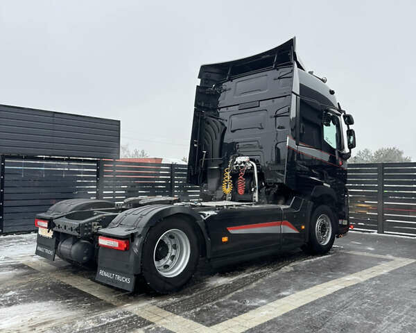 Черный Рено Range T, объемом двигателя 10.8 л и пробегом 656 тыс. км за 31694 $, фото 7 на Automoto.ua