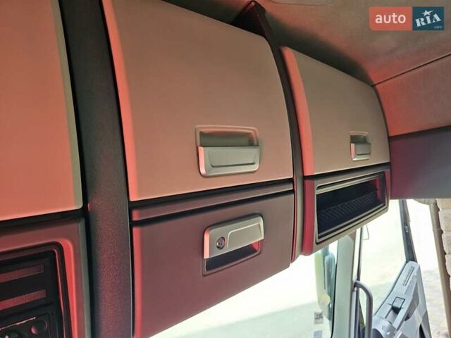Черный Рено Range T, объемом двигателя 13 л и пробегом 945 тыс. км за 33900 $, фото 76 на Automoto.ua