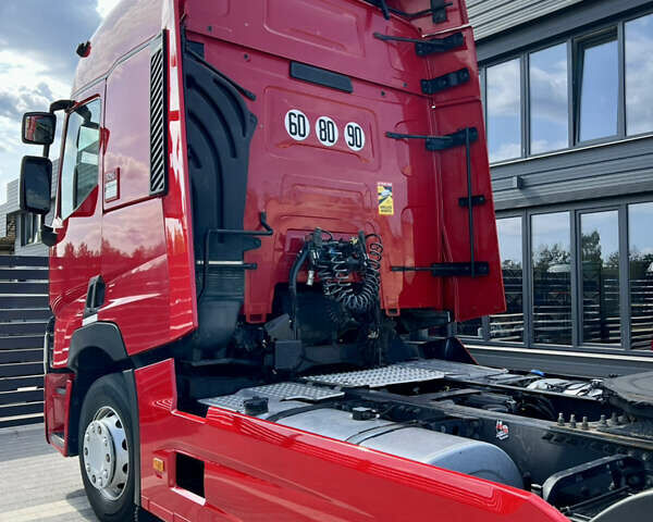 Червоний Рено Range T, об'ємом двигуна 0 л та пробігом 690 тис. км за 29642 $, фото 12 на Automoto.ua