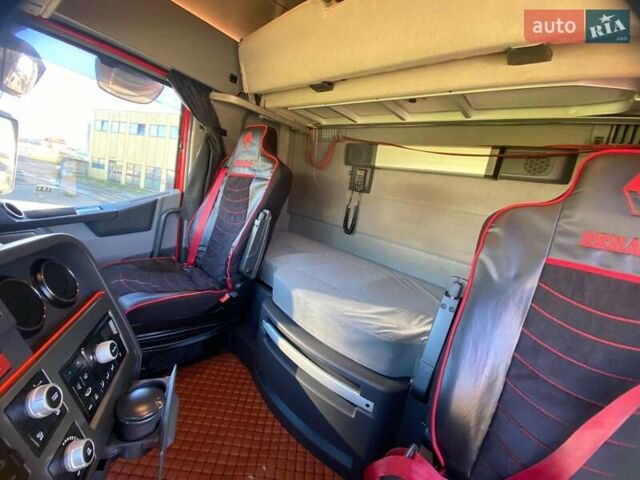 Красный Рено Range T, объемом двигателя 12.78 л и пробегом 300 тыс. км за 19800 $, фото 15 на Automoto.ua