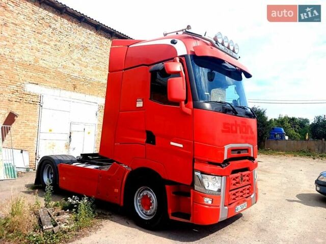 Рено Range T 2015 в Ставище на Automoto.ua Красный Рено Range T, объемом двигателя 12.78 л и пробегом 1000 тыс. км за 24800 $, фото 3 на Automoto.ua