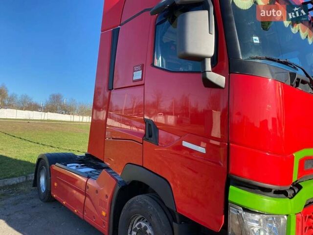 Красный Рено Range T, объемом двигателя 12.78 л и пробегом 300 тыс. км за 19800 $, фото 8 на Automoto.ua