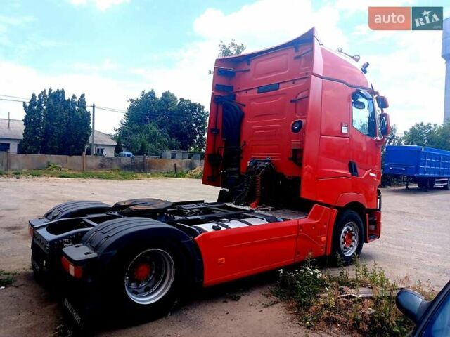 Рено Range T 2015 в Ставище на Automoto.ua Красный Рено Range T, объемом двигателя 12.78 л и пробегом 1000 тыс. км за 24800 $, фото 5 на Automoto.ua