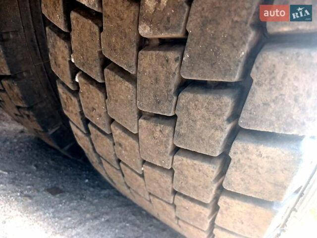 Червоний Рено Range T, об'ємом двигуна 12.78 л та пробігом 1000 тис. км за 25800 $, фото 13 на Automoto.ua