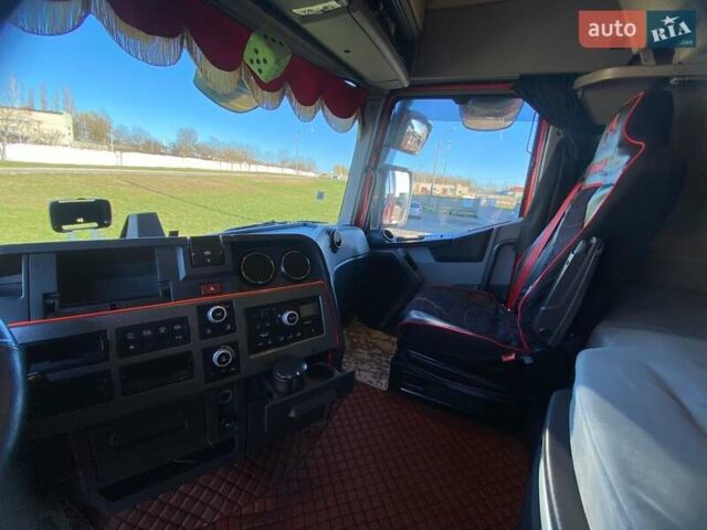 Красный Рено Range T, объемом двигателя 12.78 л и пробегом 300 тыс. км за 19800 $, фото 14 на Automoto.ua