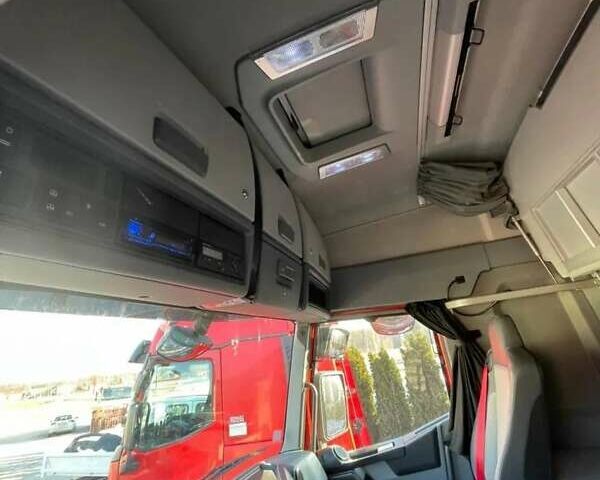 Червоний Рено Range T, об'ємом двигуна 12.8 л та пробігом 933 тис. км за 25999 $, фото 12 на Automoto.ua