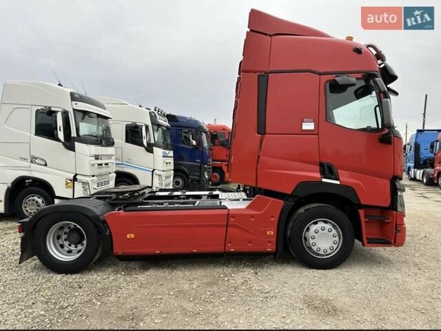Червоний Рено Range T, об'ємом двигуна 12.8 л та пробігом 933 тис. км за 25999 $, фото 2 на Automoto.ua